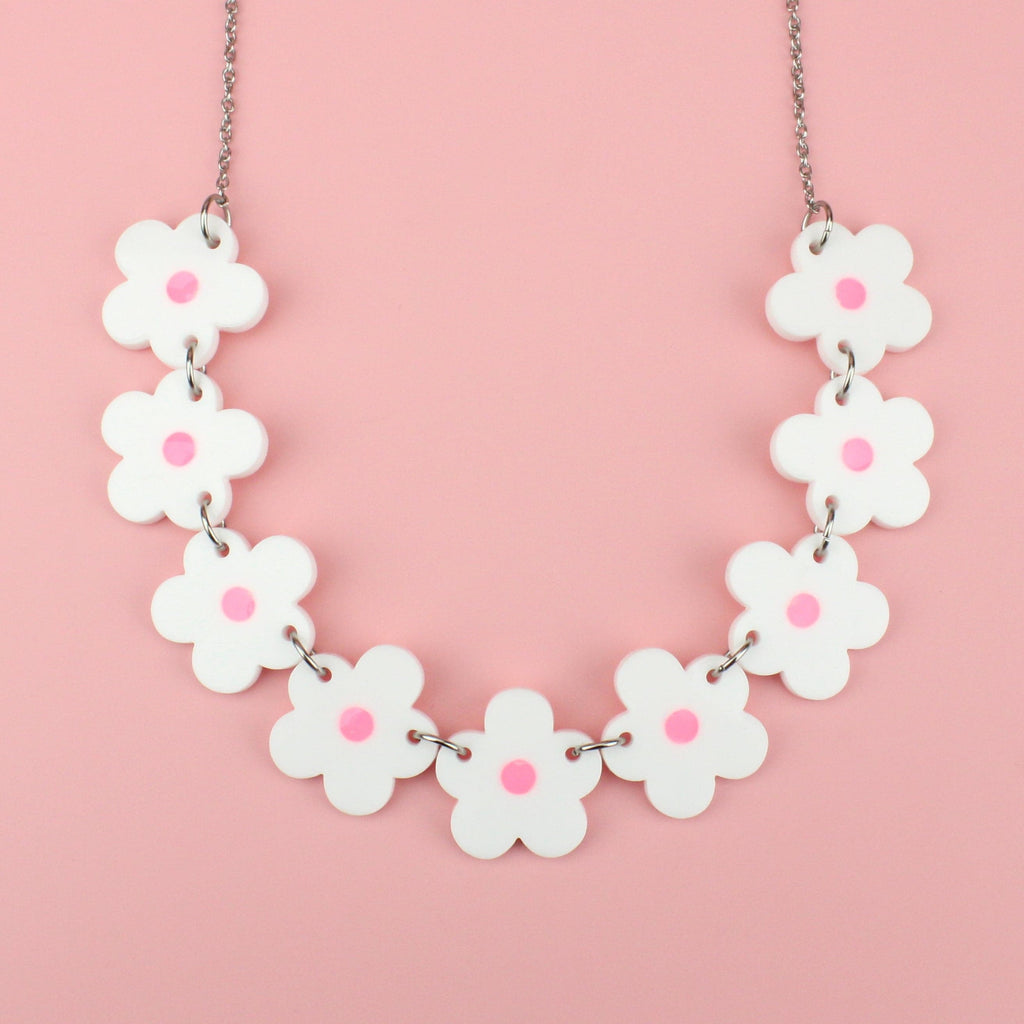 Daisy Chain Necklace