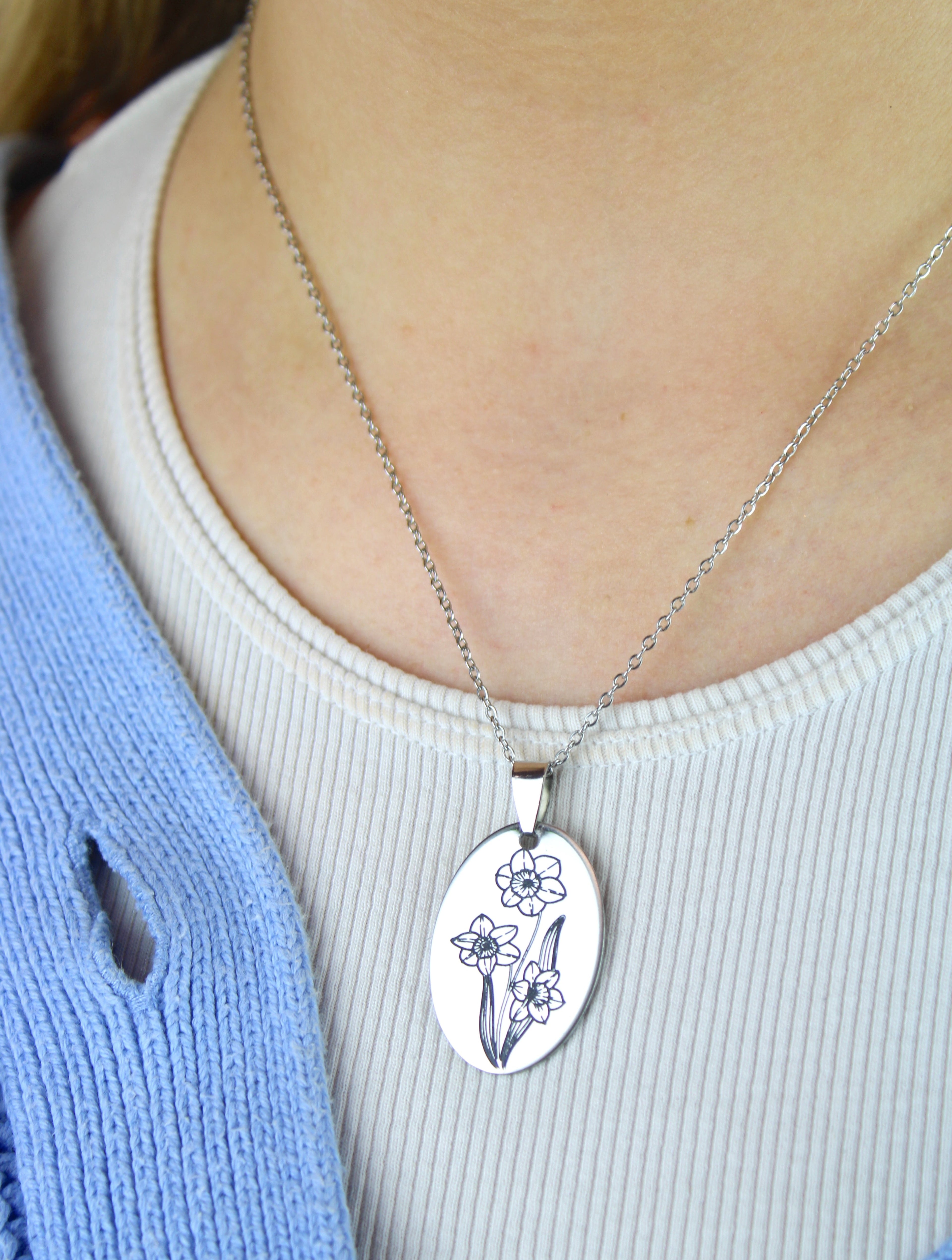 December Birth Flower Necklace - Narcissus