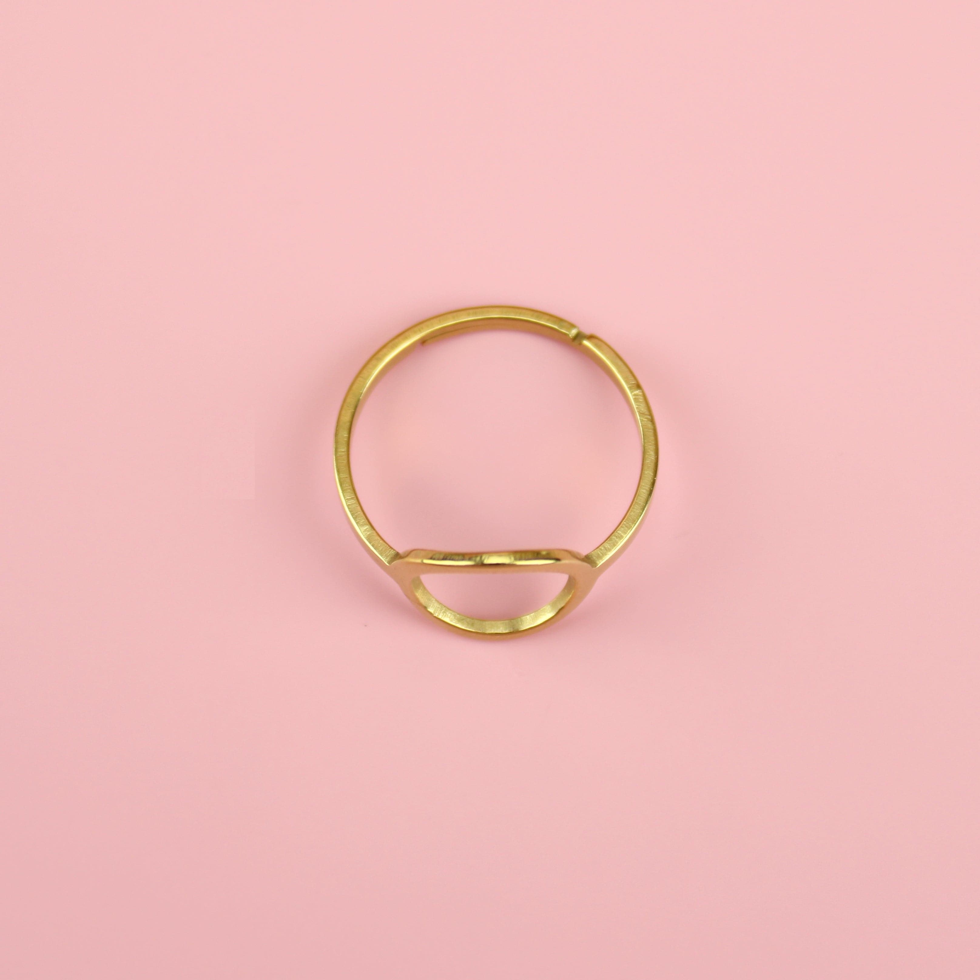 Cut Out Circle Ring (Gold Plated)