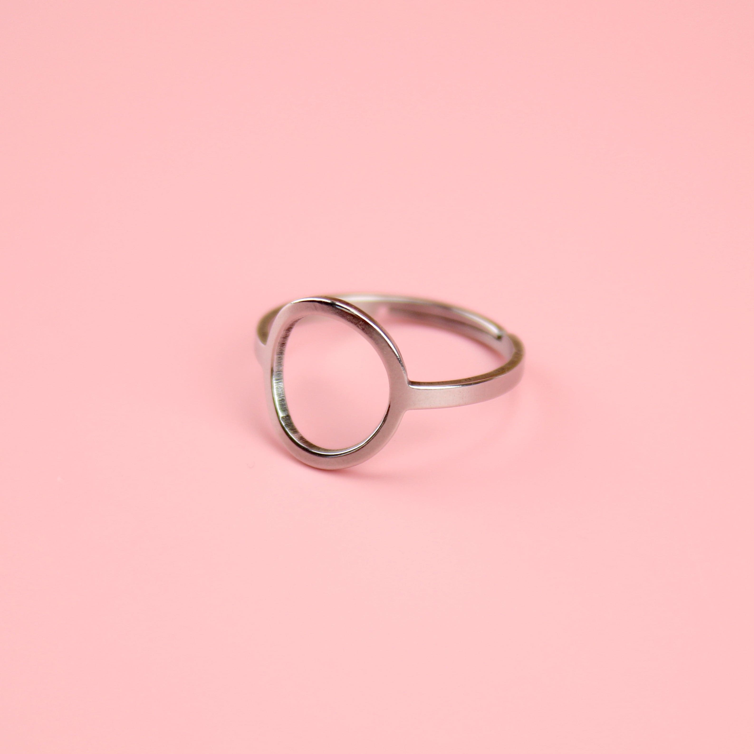 Cut Out Circle Ring