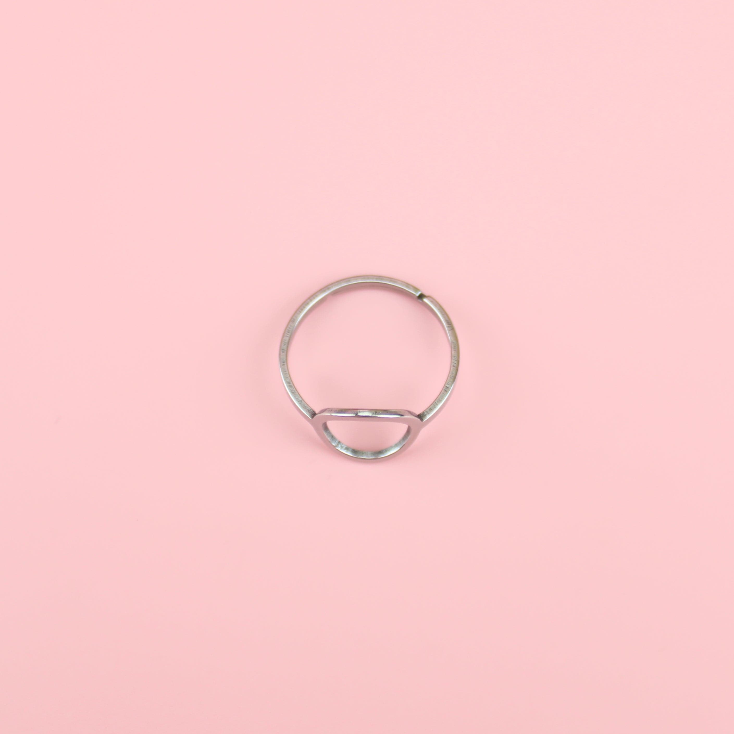 Cut Out Circle Ring